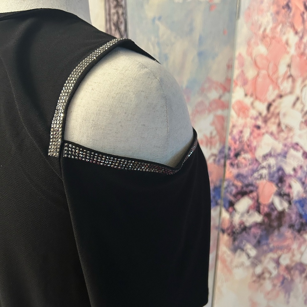 89th + Madison - Black Cold Shoulder Top with Sleeve Embellishment. Size L